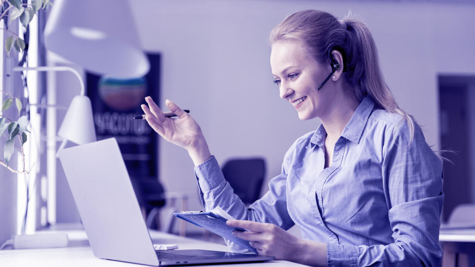 Why and how to enhance sales training with learning content management systems
